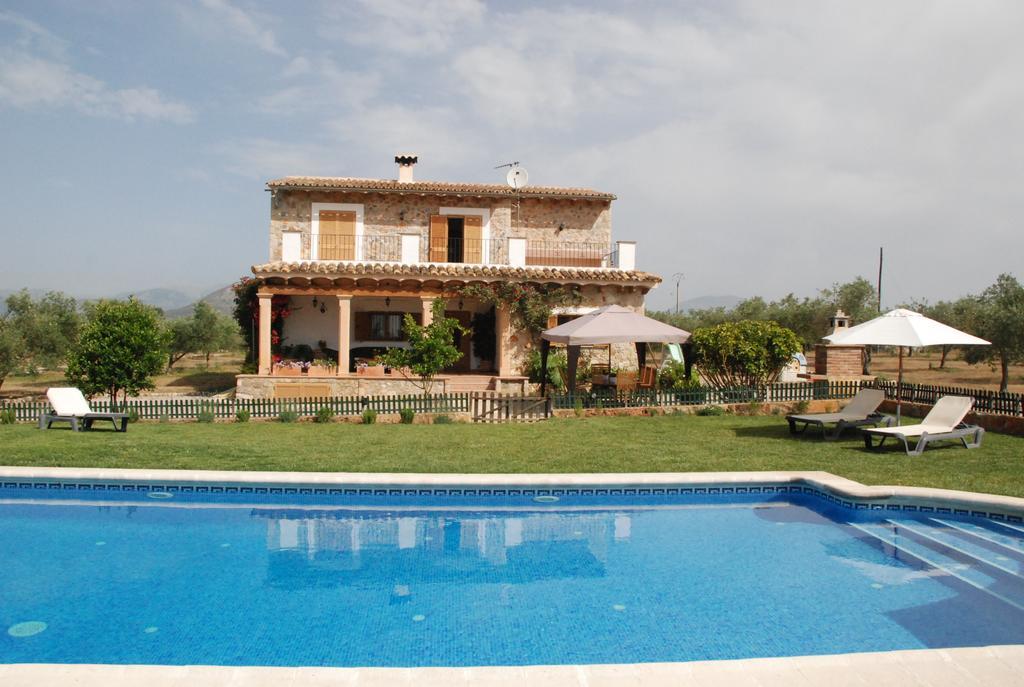 Mater Ses Oliveres Villa Llubí
