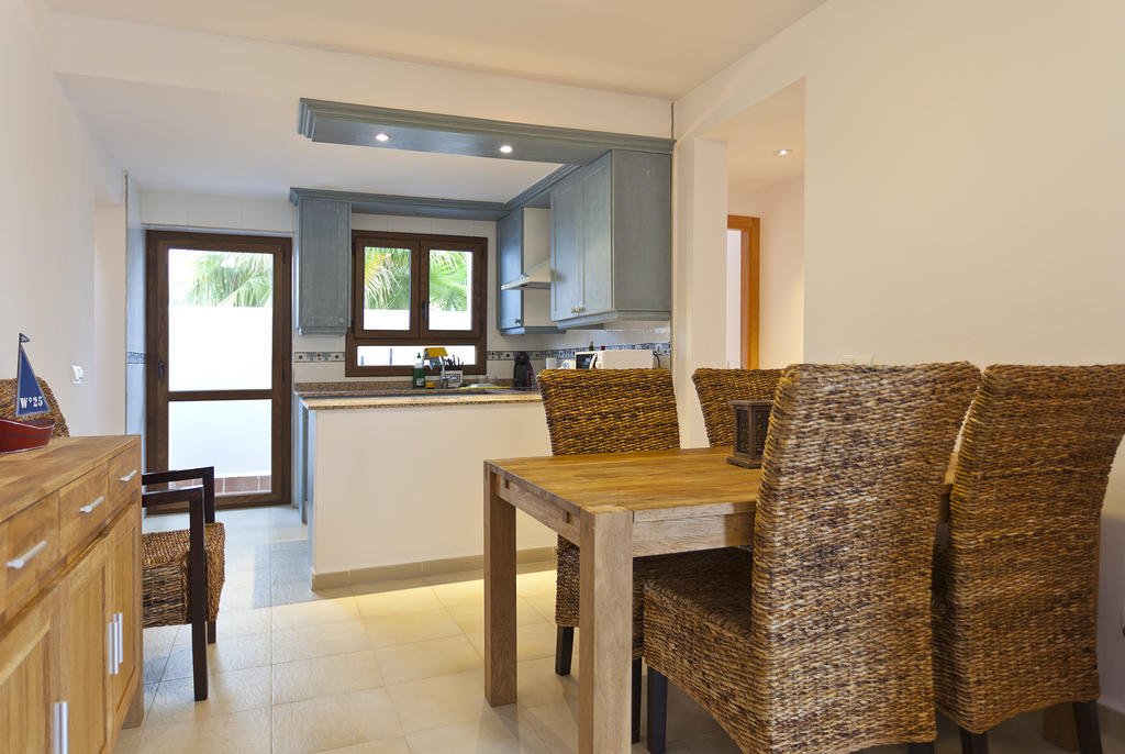 Holiday home La Perla De *
