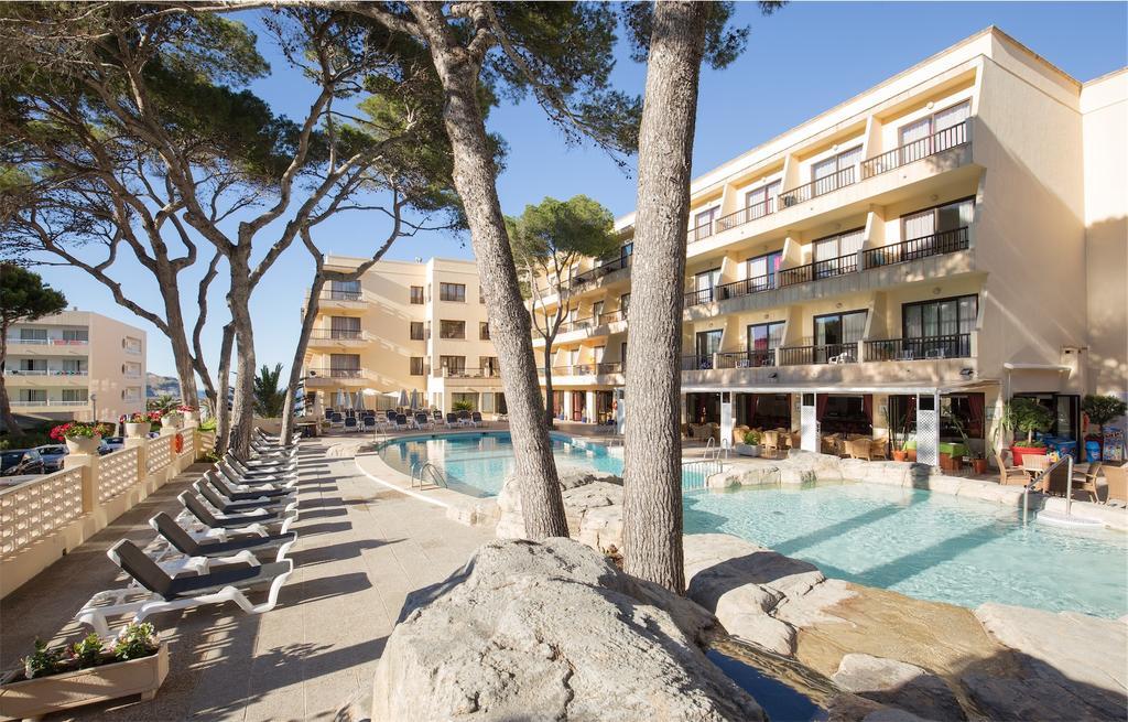 Hotel Bella Playa & 4*