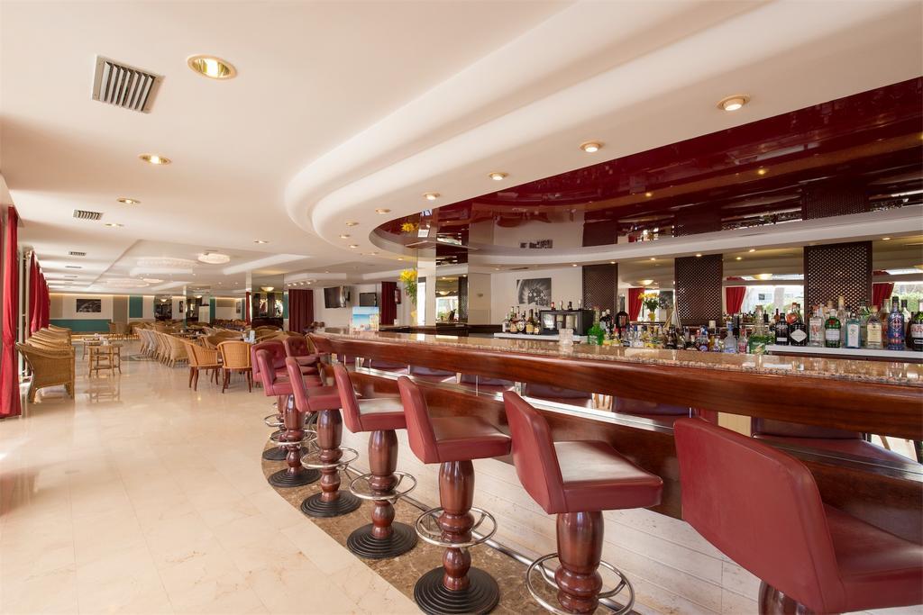 Hotel Bella Playa & 4*