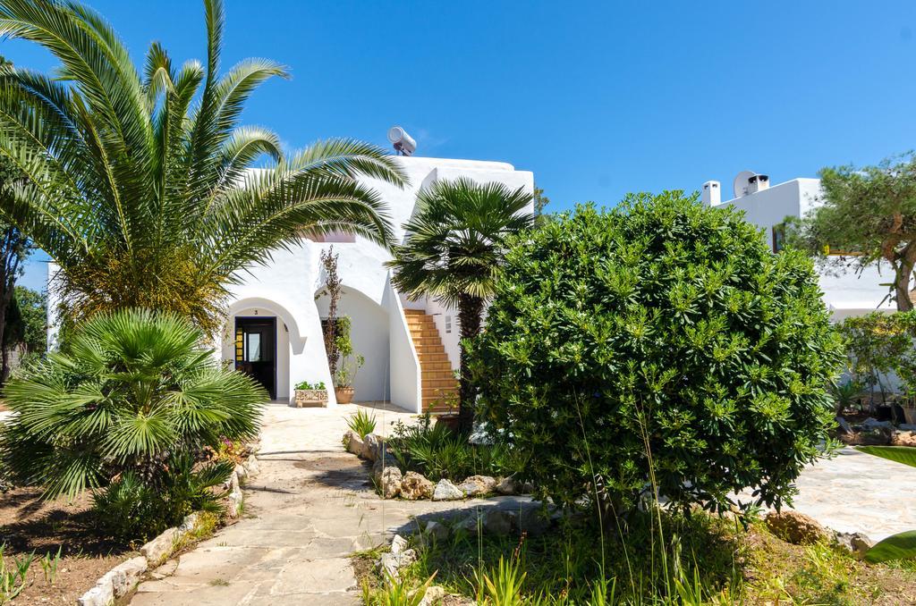 Villa Cala Esmeralda *