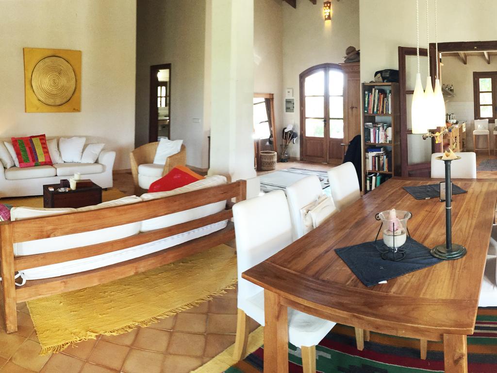 Es Pujol Maria De La Salut
