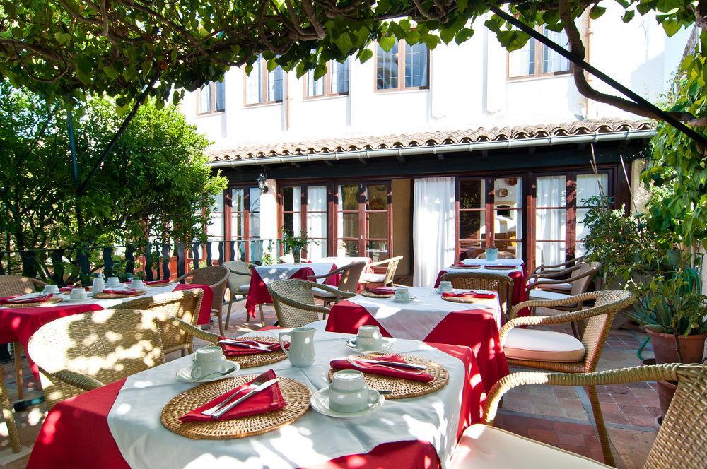 Hotel Leon De Sineu