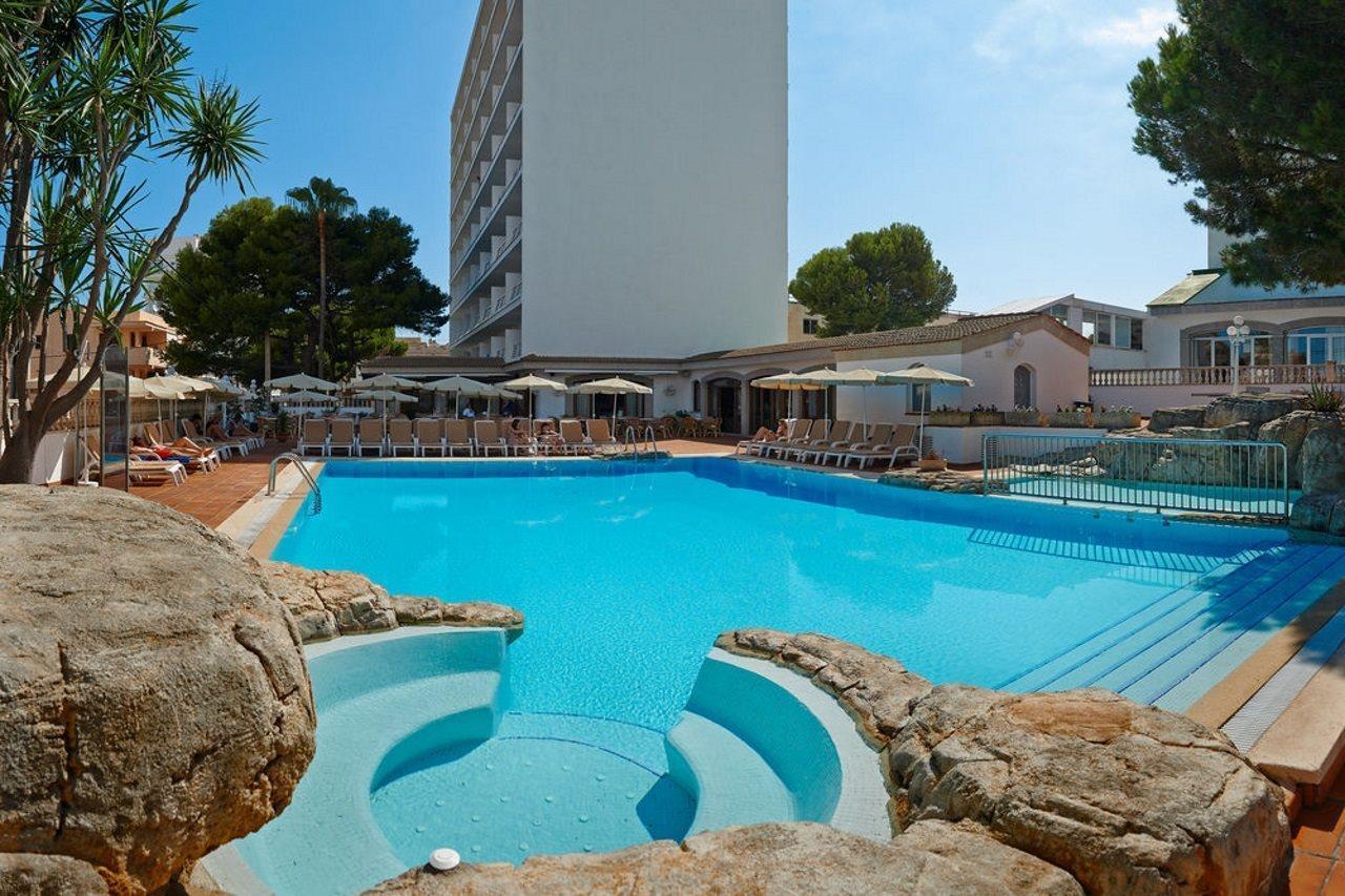 Grupotel Farrutx 4*