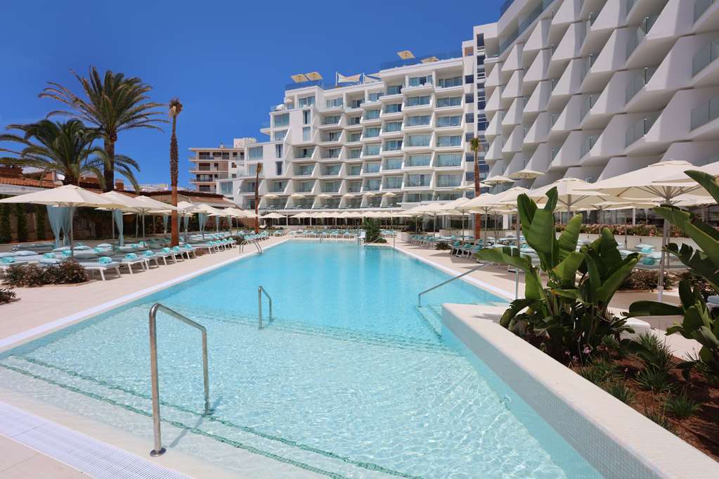 Iberostar Waves Bahia De Palma - Adults Only Hotel