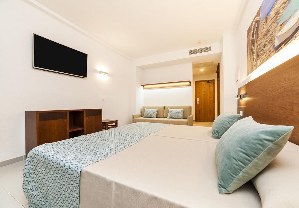 Globales Bouganvilla Apartahotel Sa Coma (Mallorca)