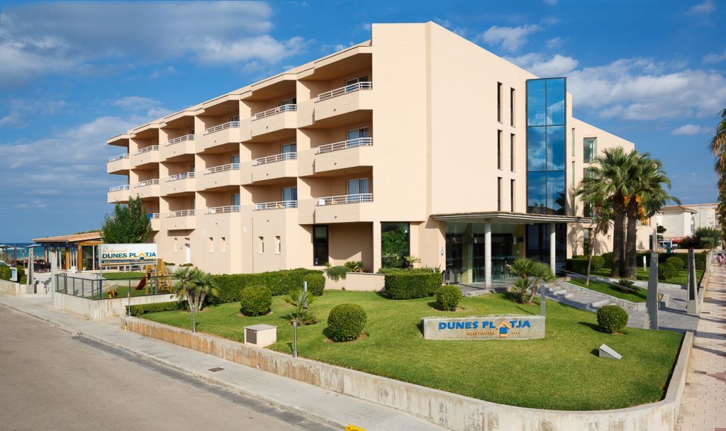 Dunes Platja Apartahotel 4*
