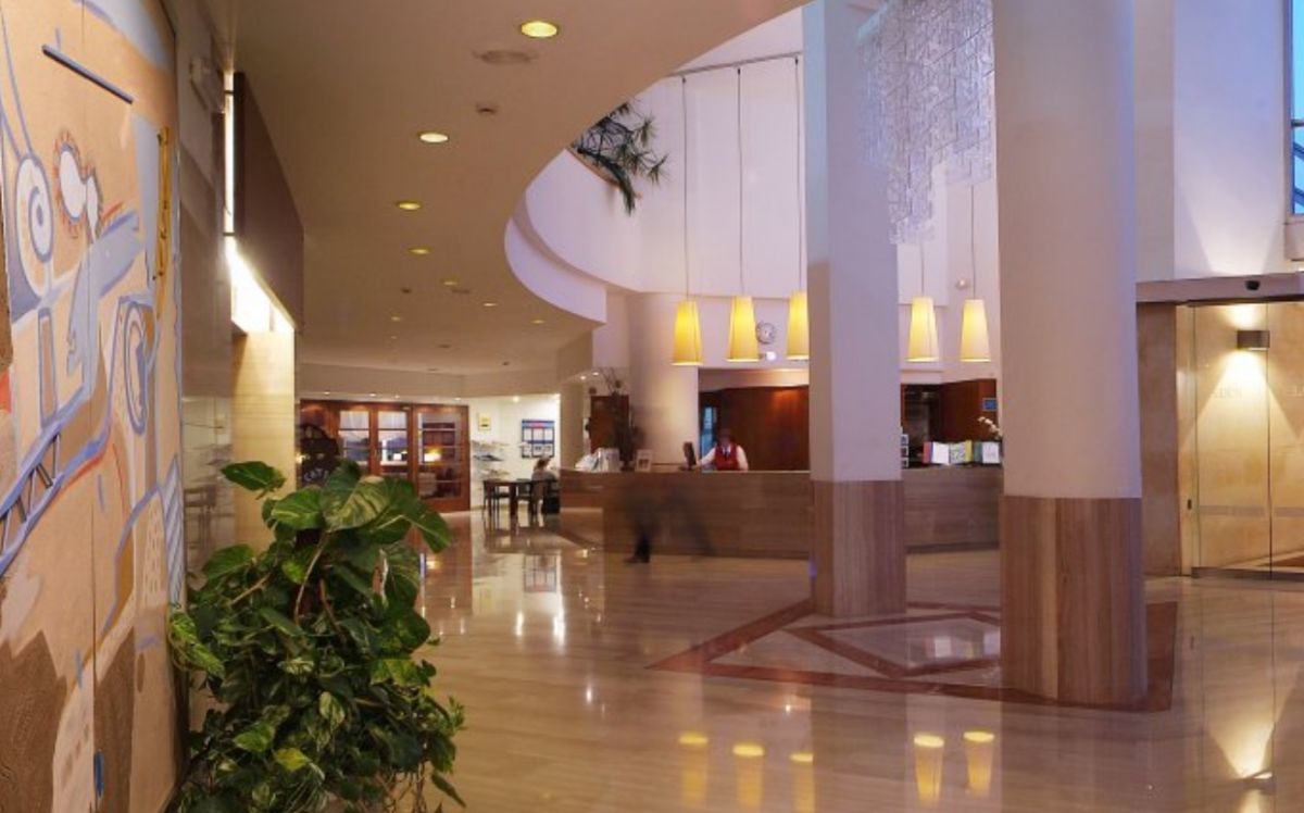 Viva Eden Apartahotel 4*