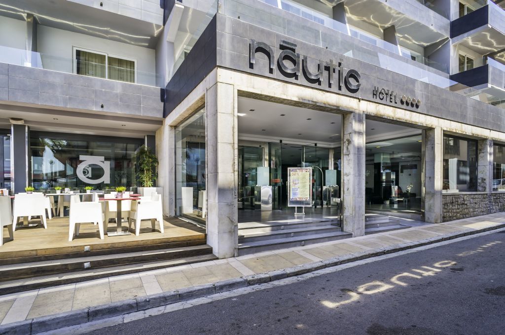 Nautic & Hotel