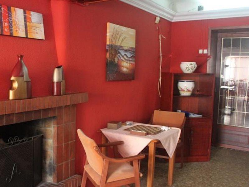 Antares Hotel *