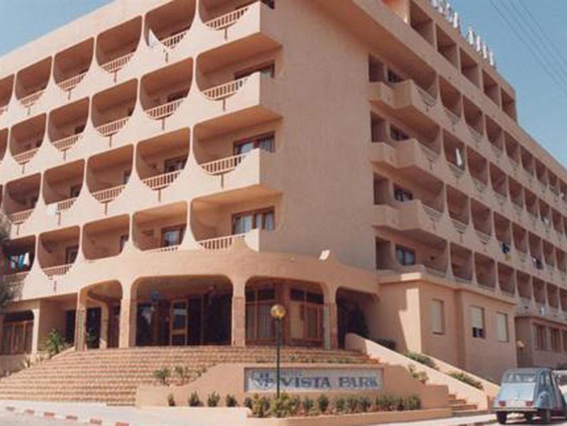Vista Park Hotel