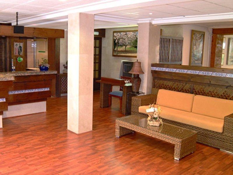 Flor Almendros Hotel 3*