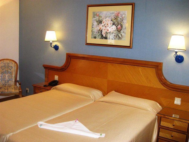 Riu Bravo Hotel 4*