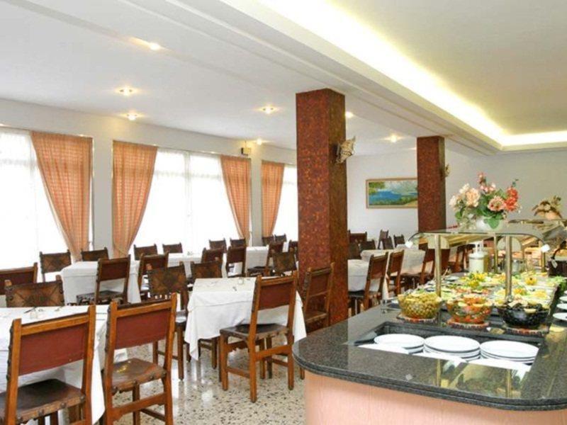 Iris - Only Adults Hotel