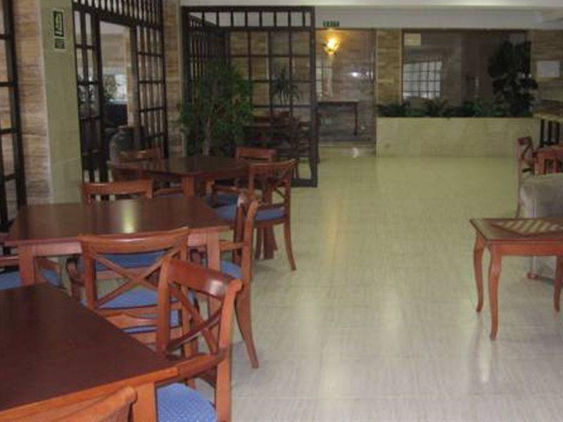 Ben-hur Apartahotel