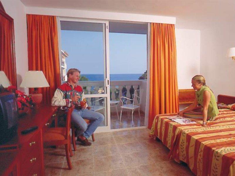 Canyamel Classic, Solo Adultos Hotel 4*