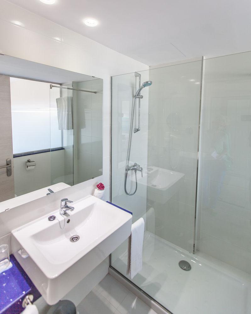 Aparthotel Apartamentos Ferrer Janeiro 4*