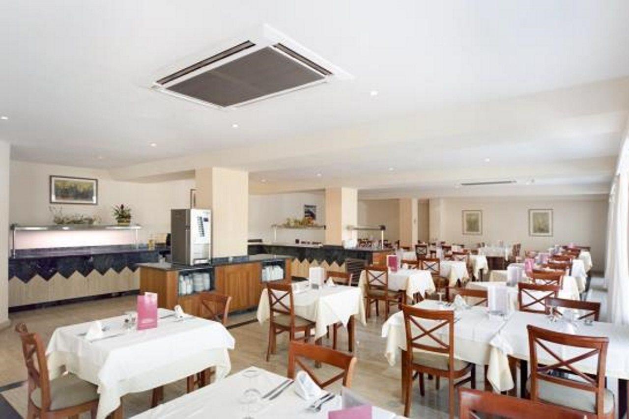 Hotel Bluewater Colonia de Sant Jordi