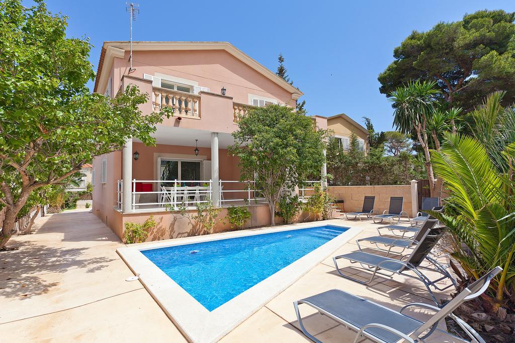 Villa Vila Playa De *