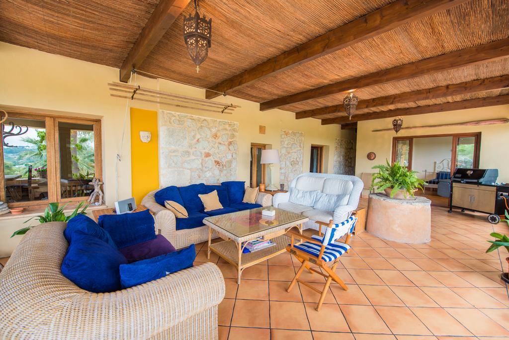 Tonelagee Villa