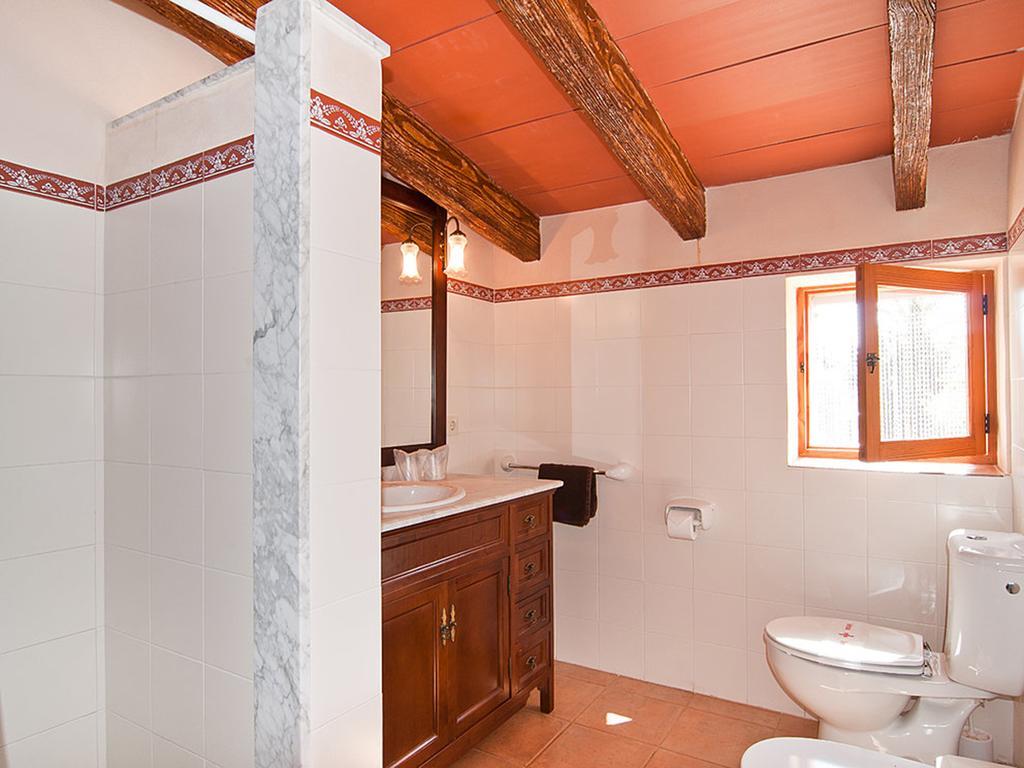 Es Lladoner Villa