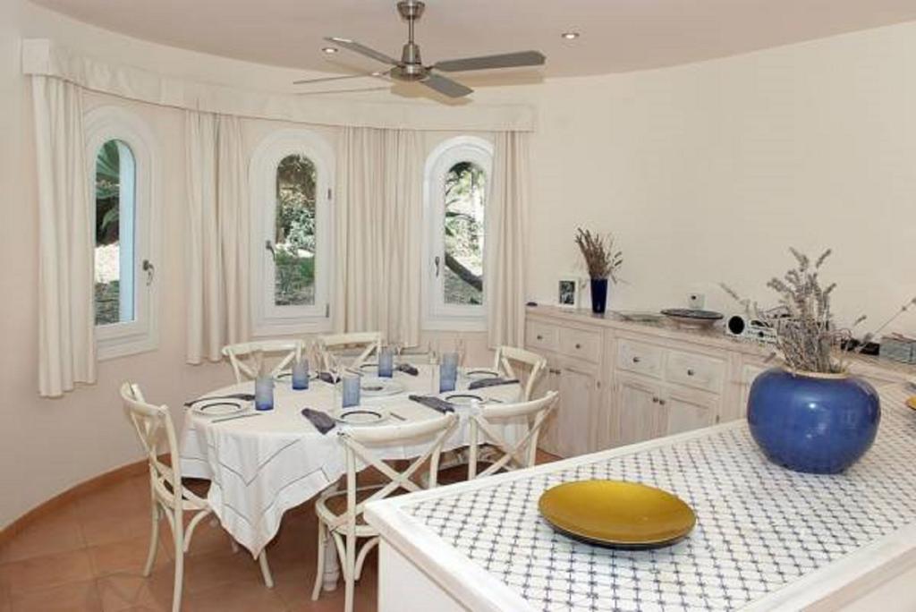 Villa Bellet, Suspiros Ibicencos