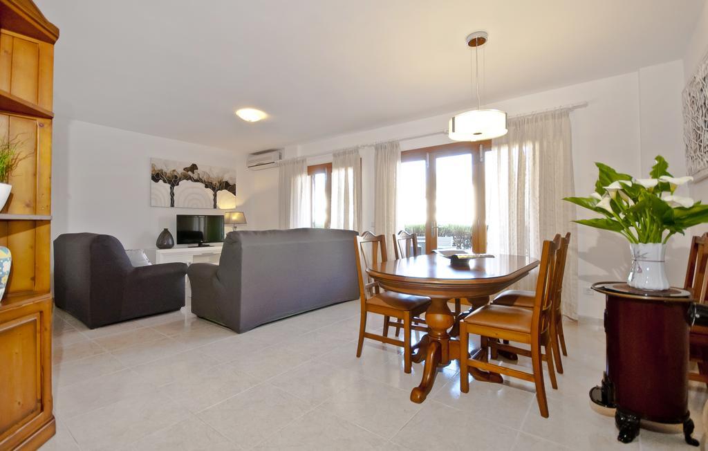 Apartamento Es Pinaret Tomeu