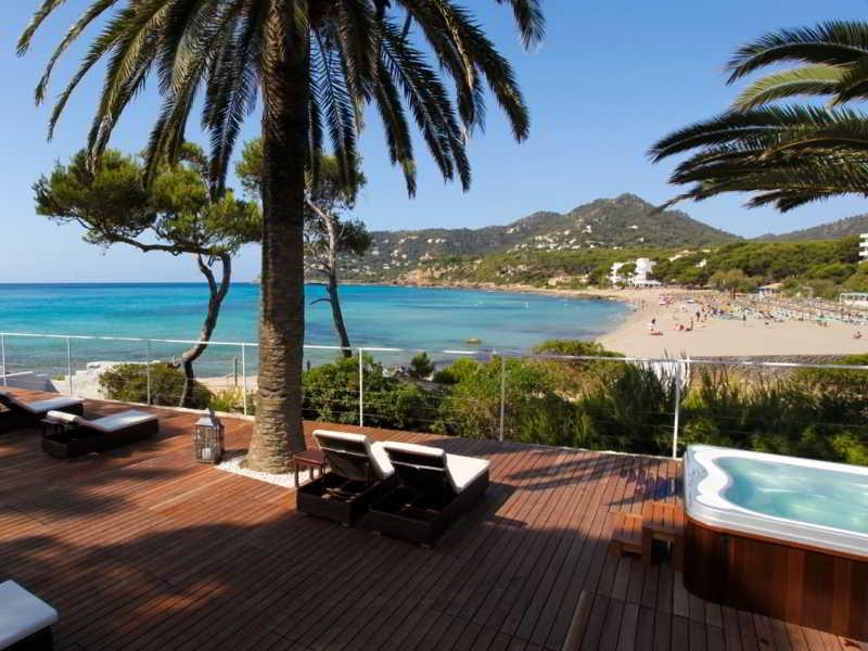 Cap Vermell
