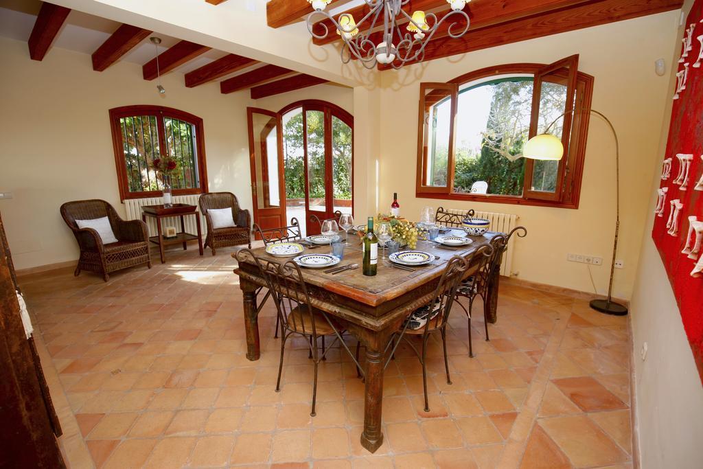 Villa En *