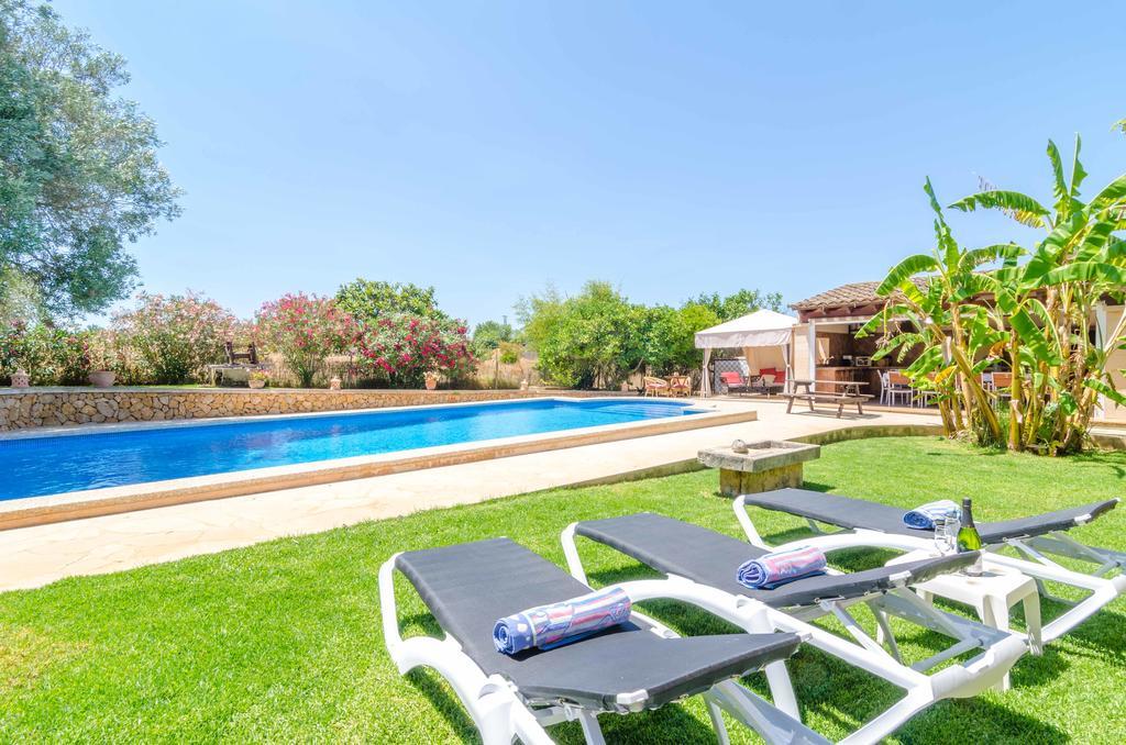 Es Porrassar Villa *