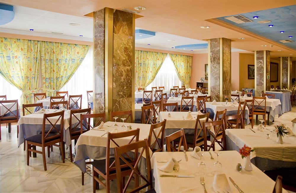 Hotel Globales Condes De Alcudia 3*