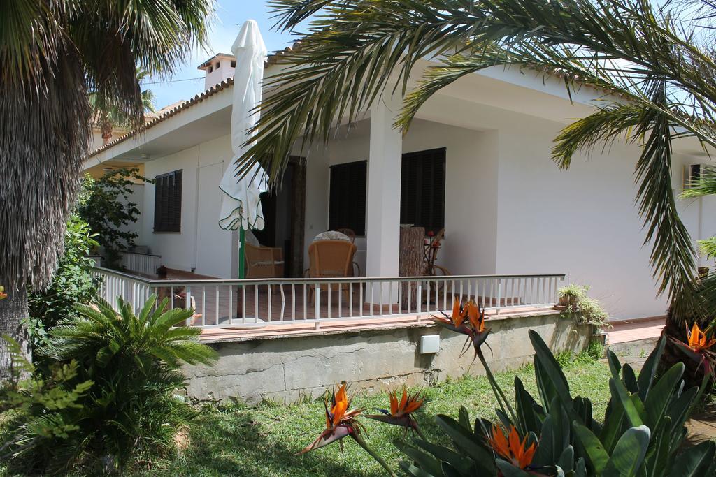Сasa de vacaciones Casa Es Tamarells *