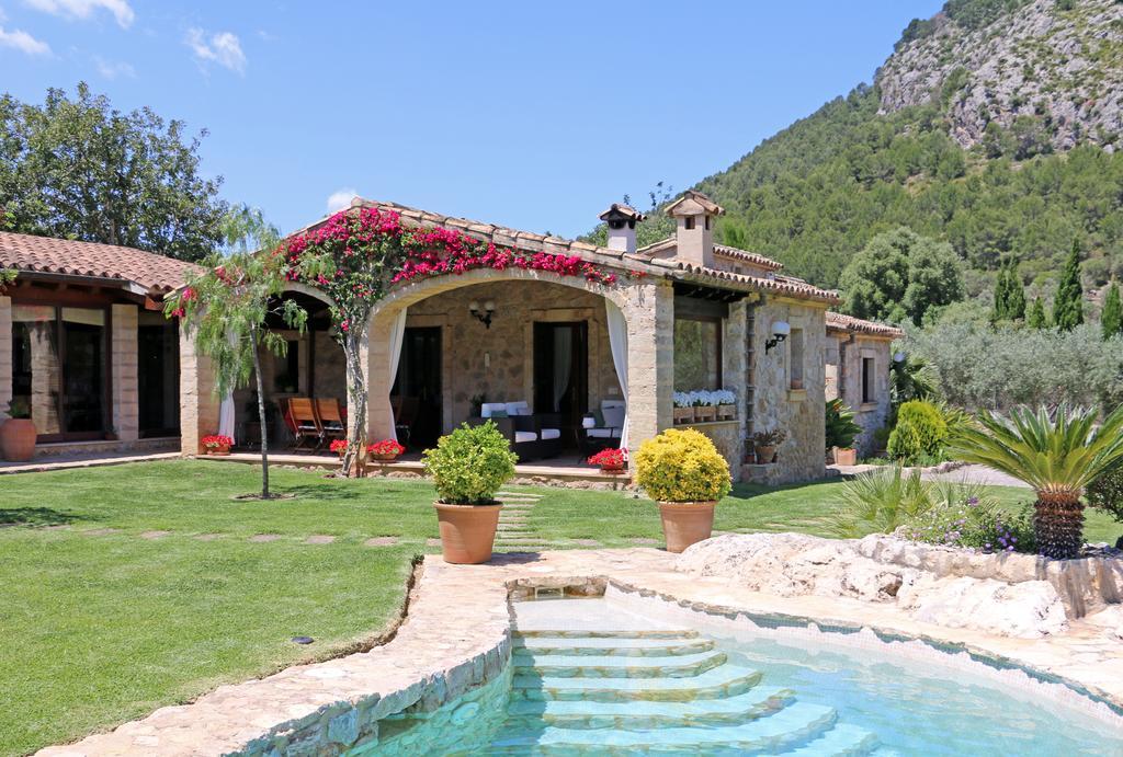 Villa Son Brullet