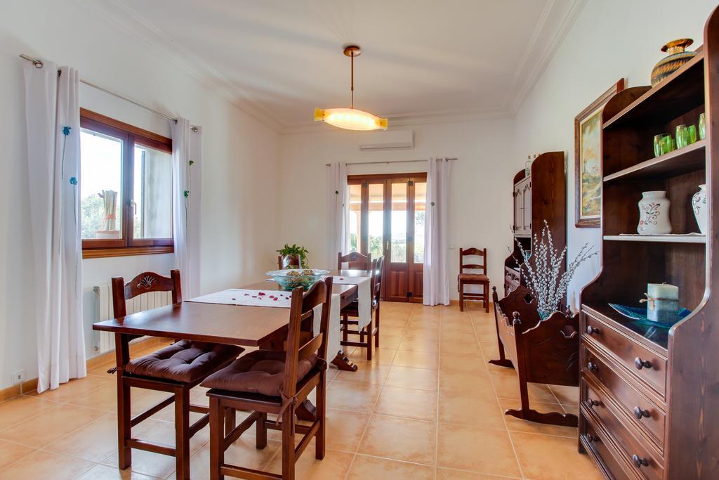 Son Gili Villa