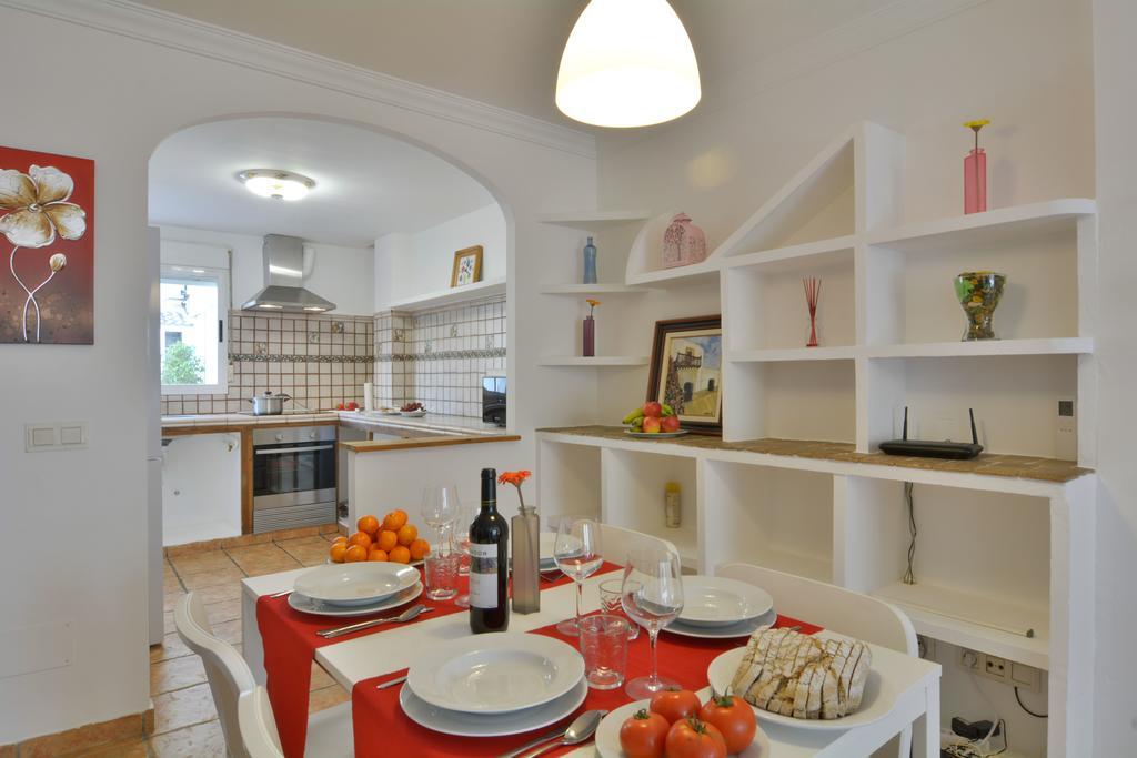 Townhouse 200mts From The Sea Up To 6 Guests