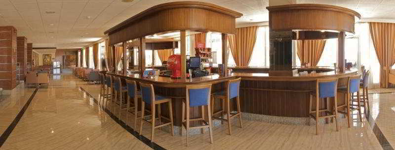 Arenas Hotel 4*
