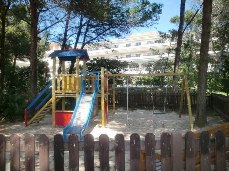 Apartahotel Diamant 4*