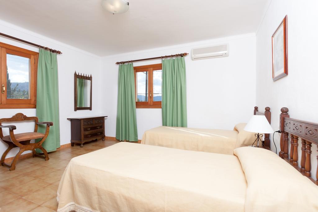 Villa Volanti *