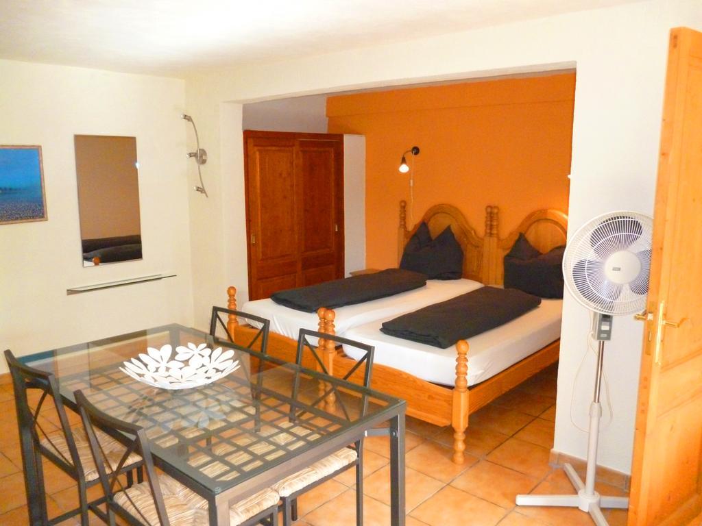 Almendra Apartment