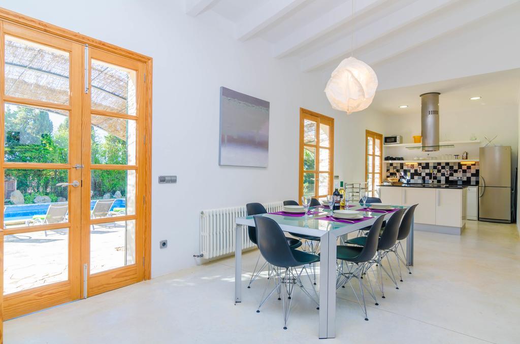 Petit Llombards Villa