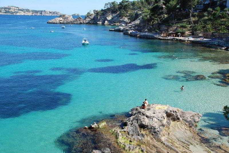 Petit Cala Fornells Hotel