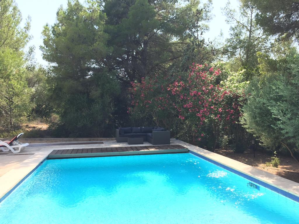 Shangri La Family Villa