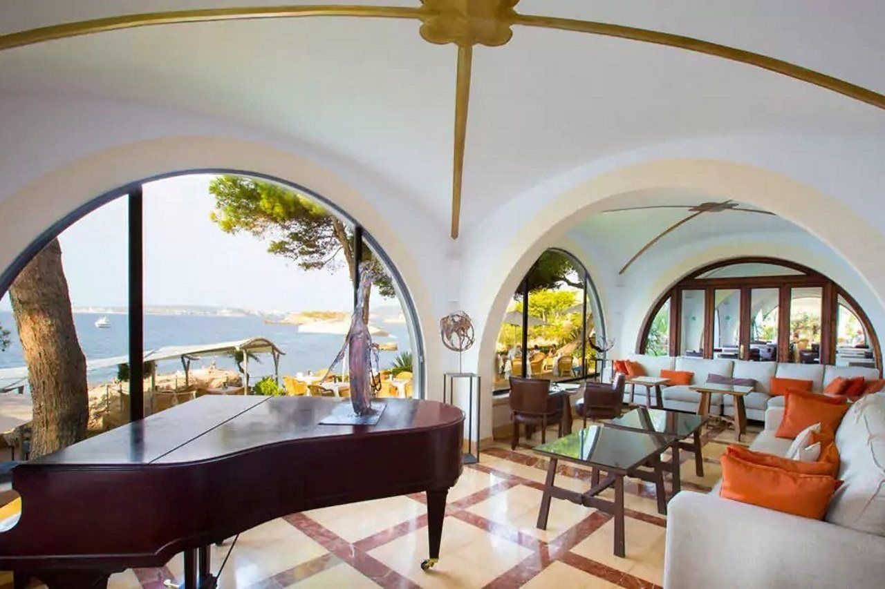 Hotel Bendinat 4*