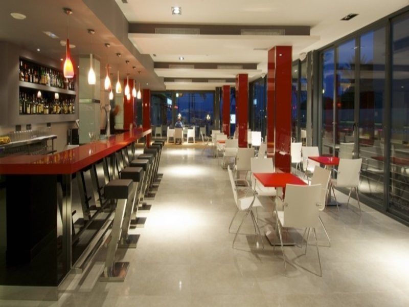 Nautic & Hotel