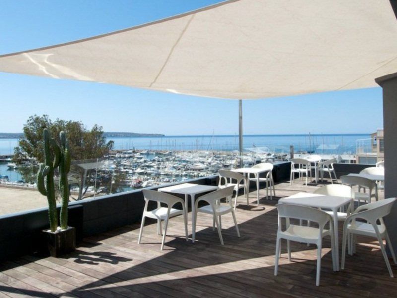 Nautic & Hotel