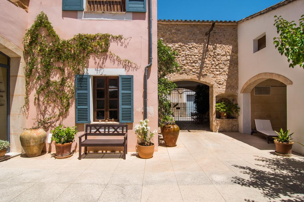 Hotel Moragues