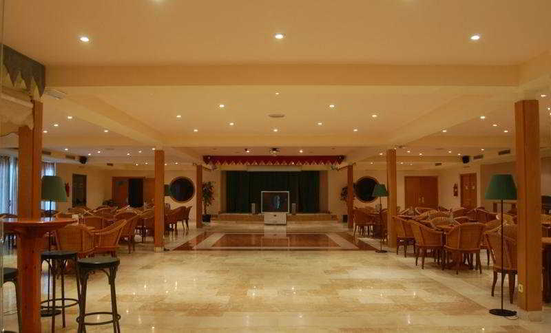 Kontiki Playa Hotel