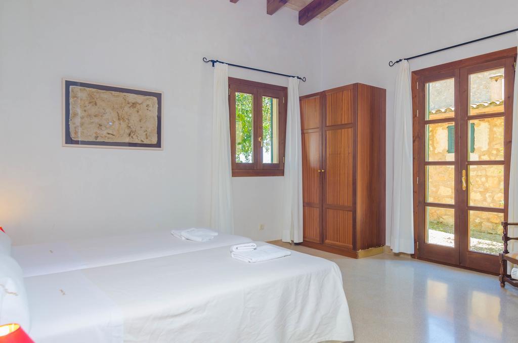 Som Comte Ii Villa *