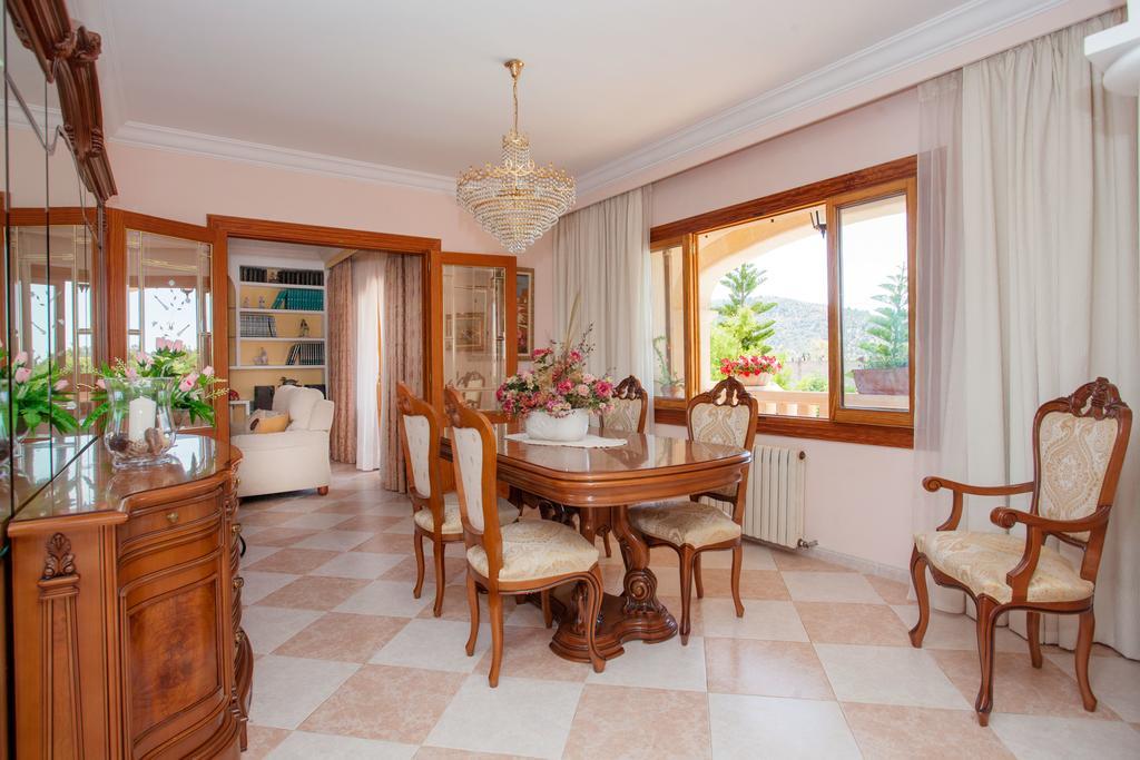Tineo Villa *