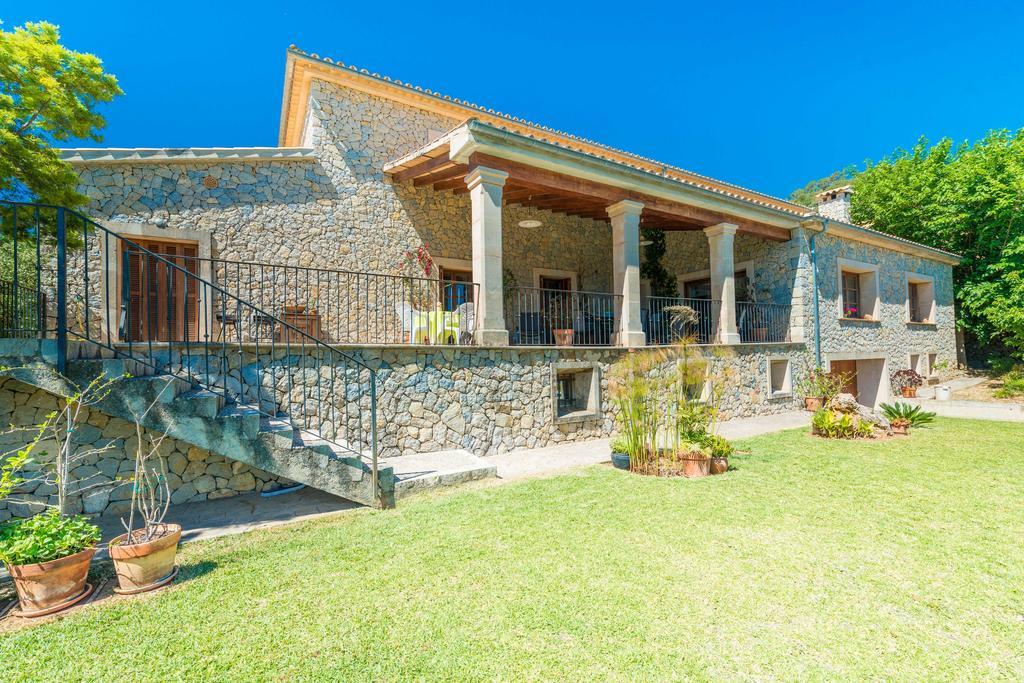 Turixant Dalt Villa *